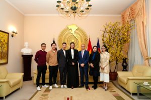 BUỔI GẶP GỠ TH N MẬT GIỮA ĐOÀN ĐẠI DIỆN WIR GROUP VÀ ĐẠI SỨ QUÁN VIỆT NAM TẠI CHLB ĐỨC