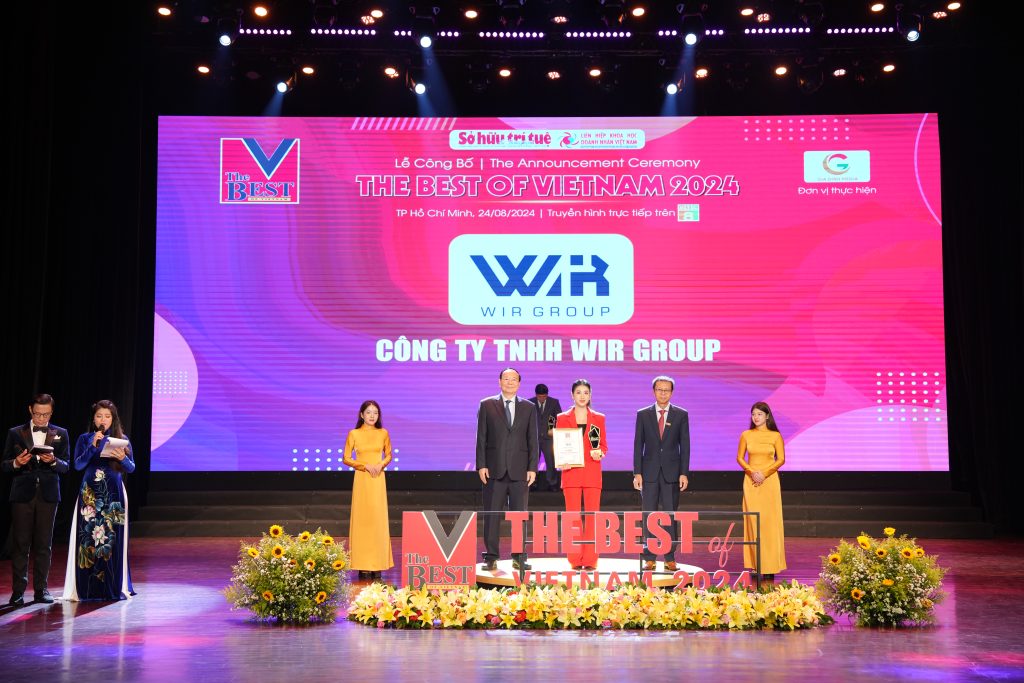 WIR GROUP NHẬN GIẢI THƯỞNG TOP 10 THƯƠNG HIỆU TỐT NHẤT VIỆT NAM 2024