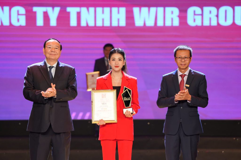 WIR GROUP NHẬN GIẢI THƯỞNG TOP 10 THƯƠNG HIỆU TỐT NHẤT VIỆT NAM 2024