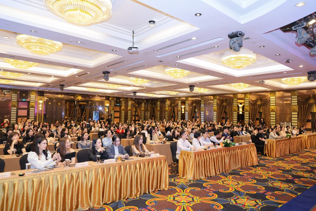 HƠN 200 KHÁCH MỜI THAM DỰ KARISMA MEETING 2024 TẠI HÀ NỘI