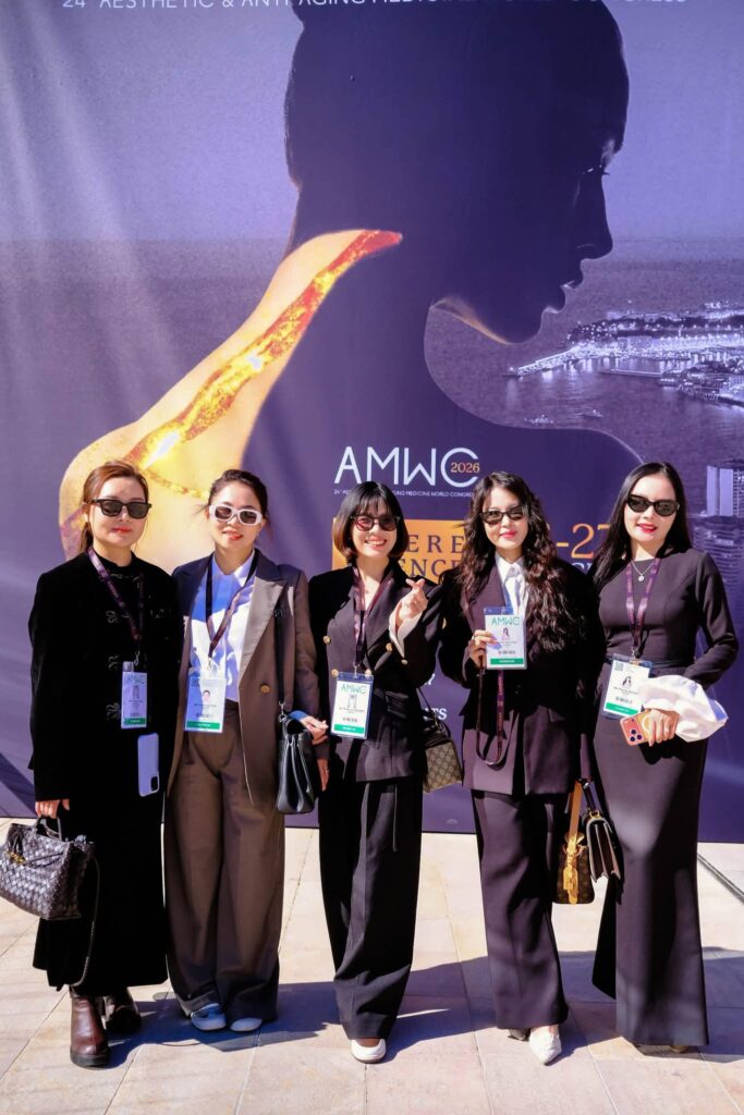 NHÌN LẠI HÀNH TRÌNH ĐẦY CẢM XÚC CỦA KARISMA'S EUROPE TOUR